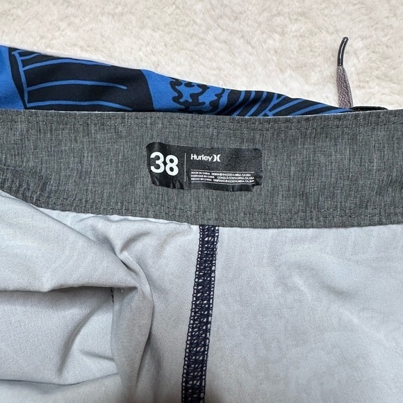 Hurley Swim Trunks - Picture 7 of 8